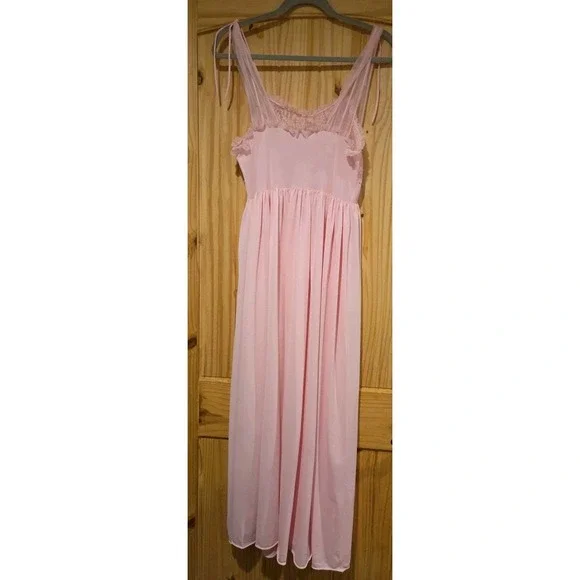 VTG GILEAD Pink Nylon & Lace Full-length Nightgown Lingerie Size 34 - Picture 2 of 15